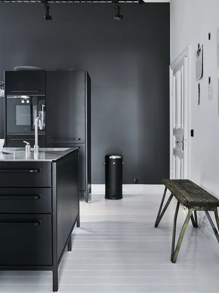 10420 vipp kitchen monochromatic