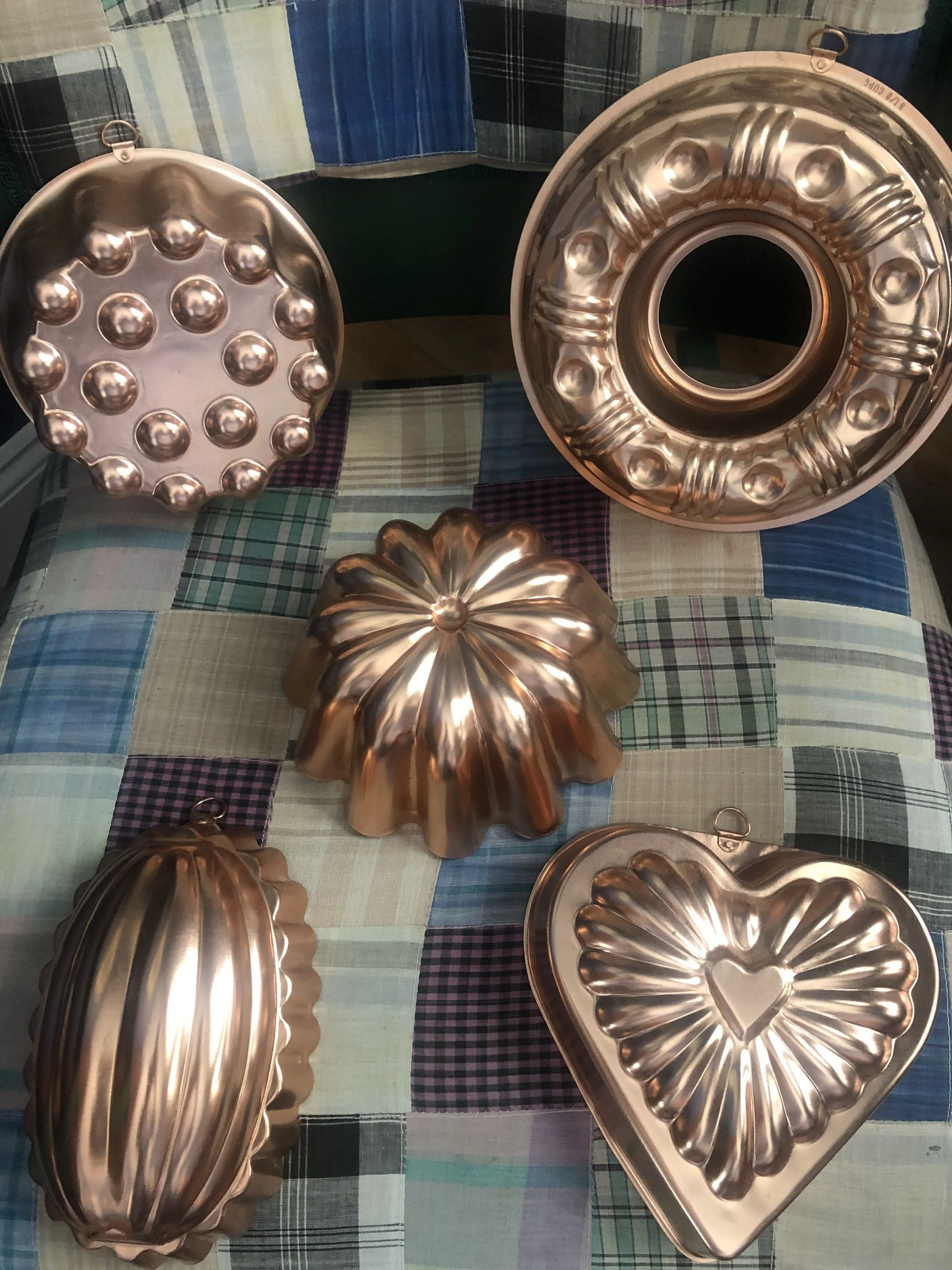 10426 copper molds kitchen decor image2