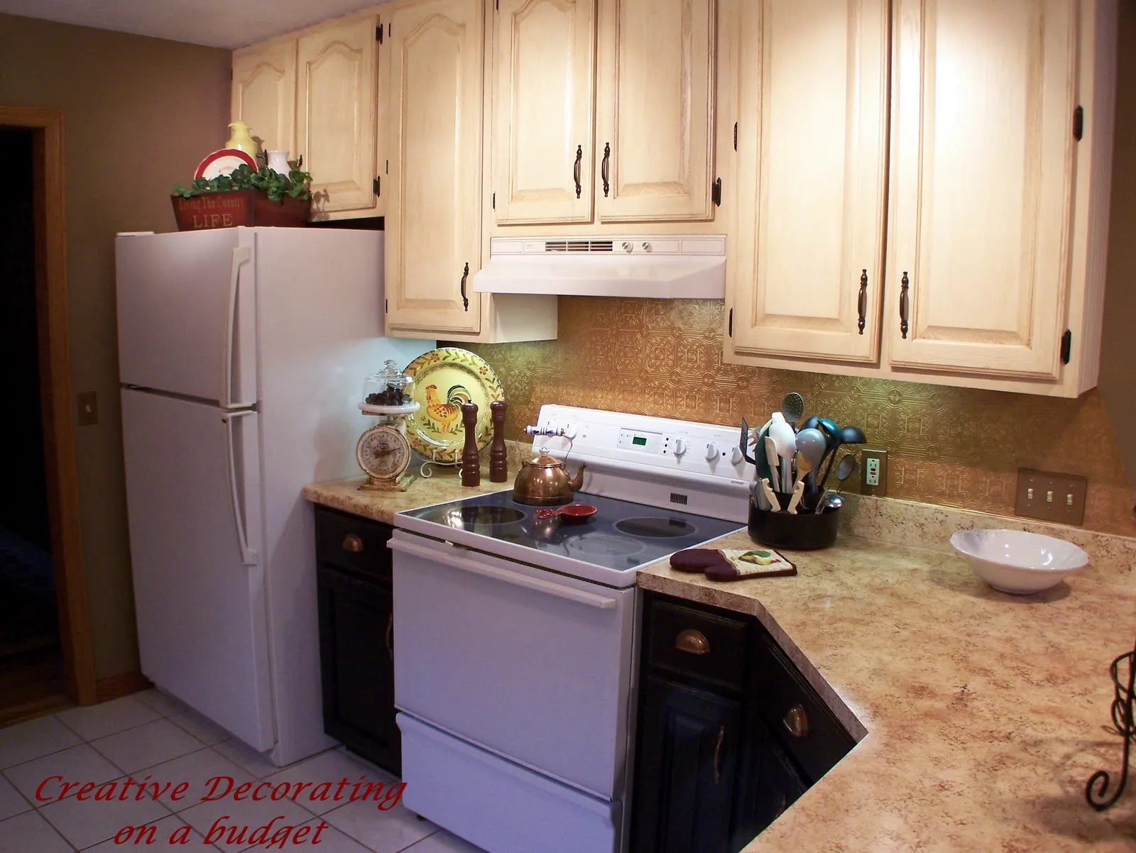 /img/10473-kitchen-decor-budget.webp