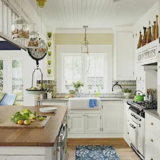 /img/10478-farmhouse-kitchen-accessories.webp