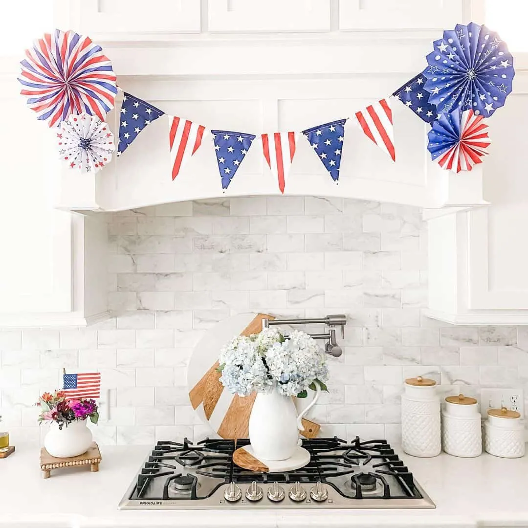 10504 choosing blue shade