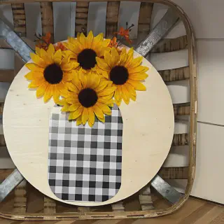 /img/10510-dollar-tree-sunflower-kitchen-decor-final-look.webp
