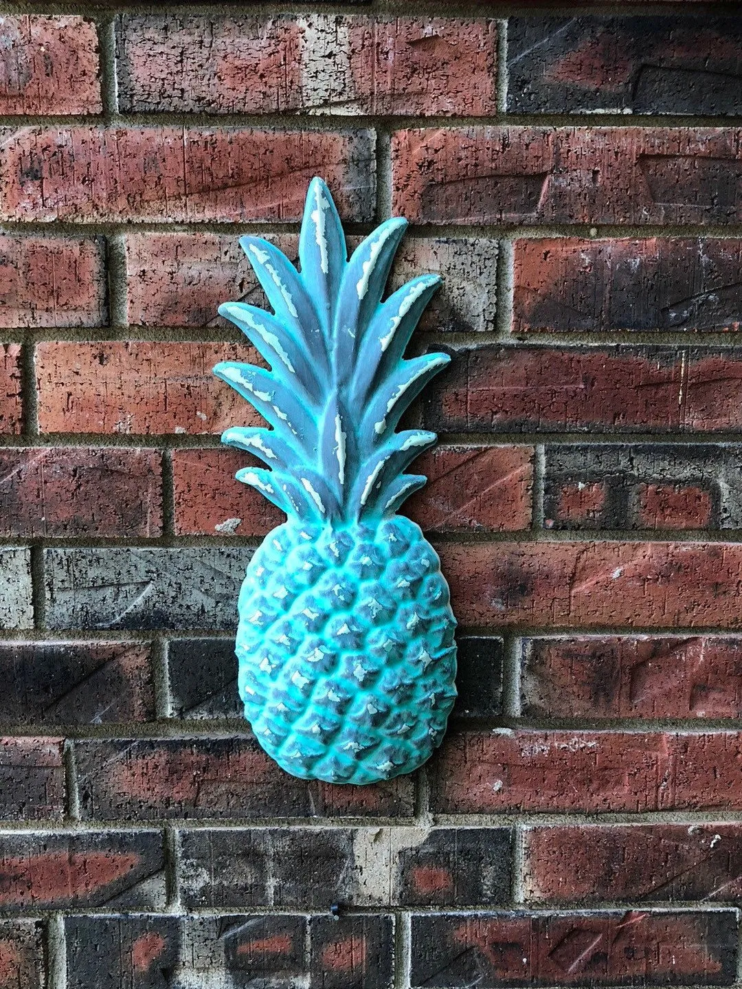 10546 pink pineapple accessories