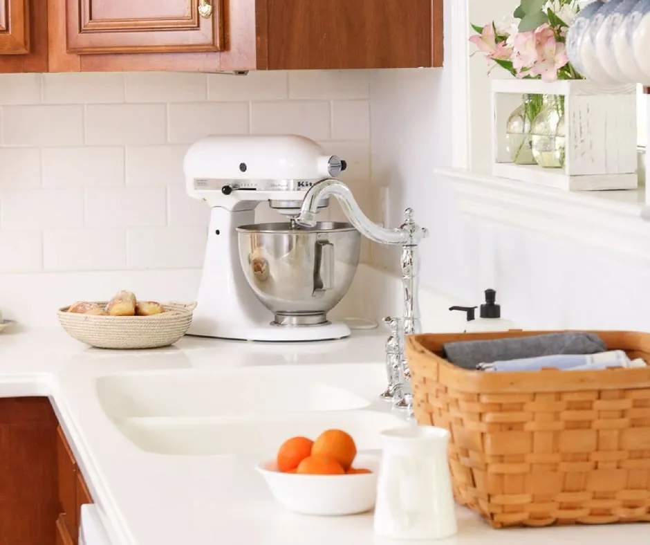 10595 farmhouse kitchen decor 2