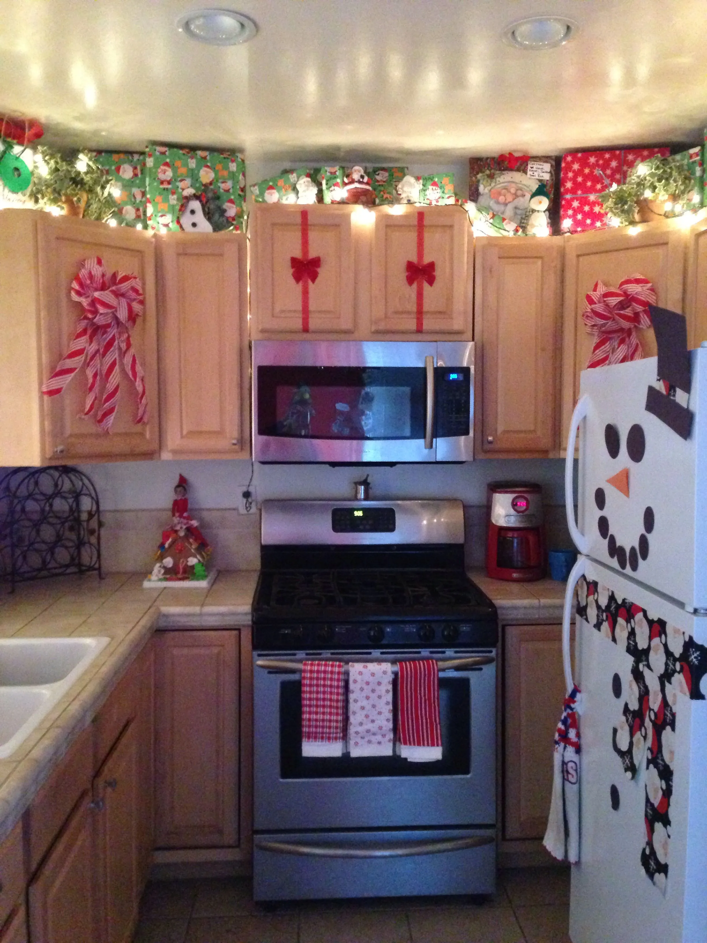 10611 christmas kitchen decor pinterest 3