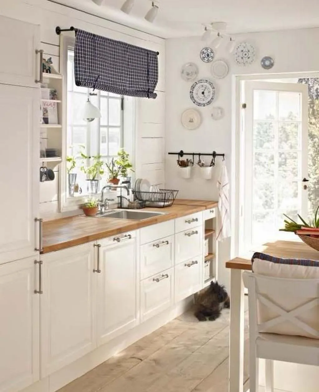 10688 blue and white kitchen accessories