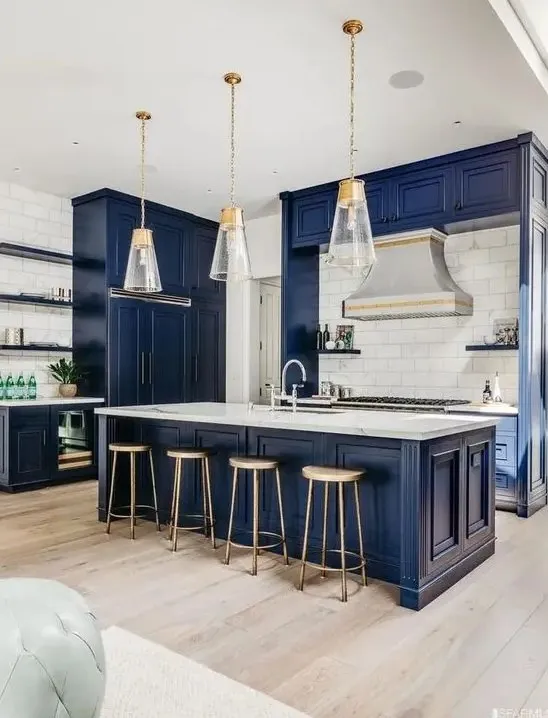 10688 blue and white kitchen lighting